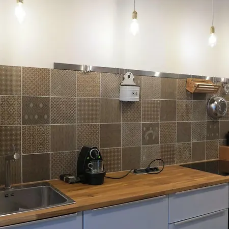 Petite Bourgade Apartment Uzes
