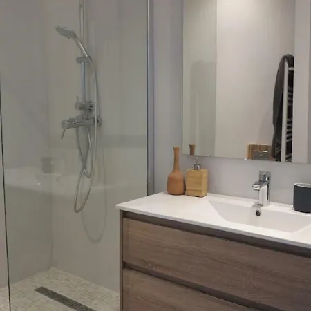 Petite Bourgade Apartment Uzes